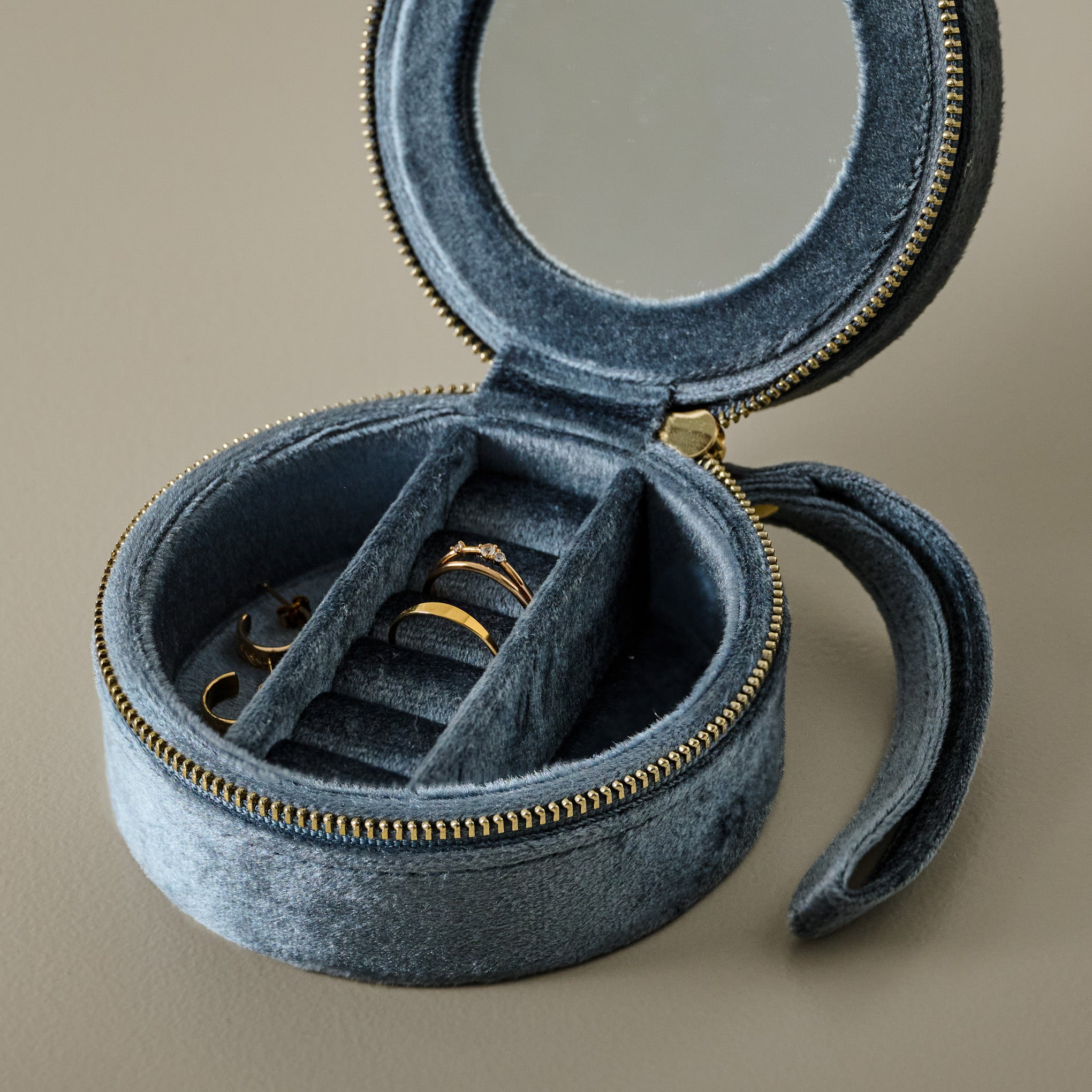 Velvet Stone Jewelry Travel Case