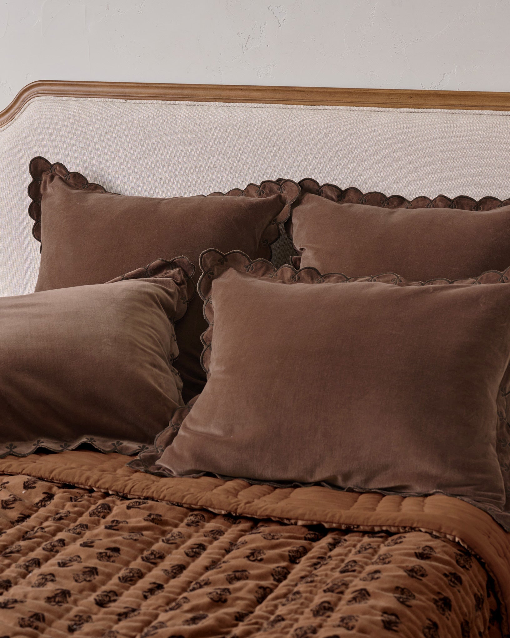 Chestnut Velvet Scallop Edge Sham