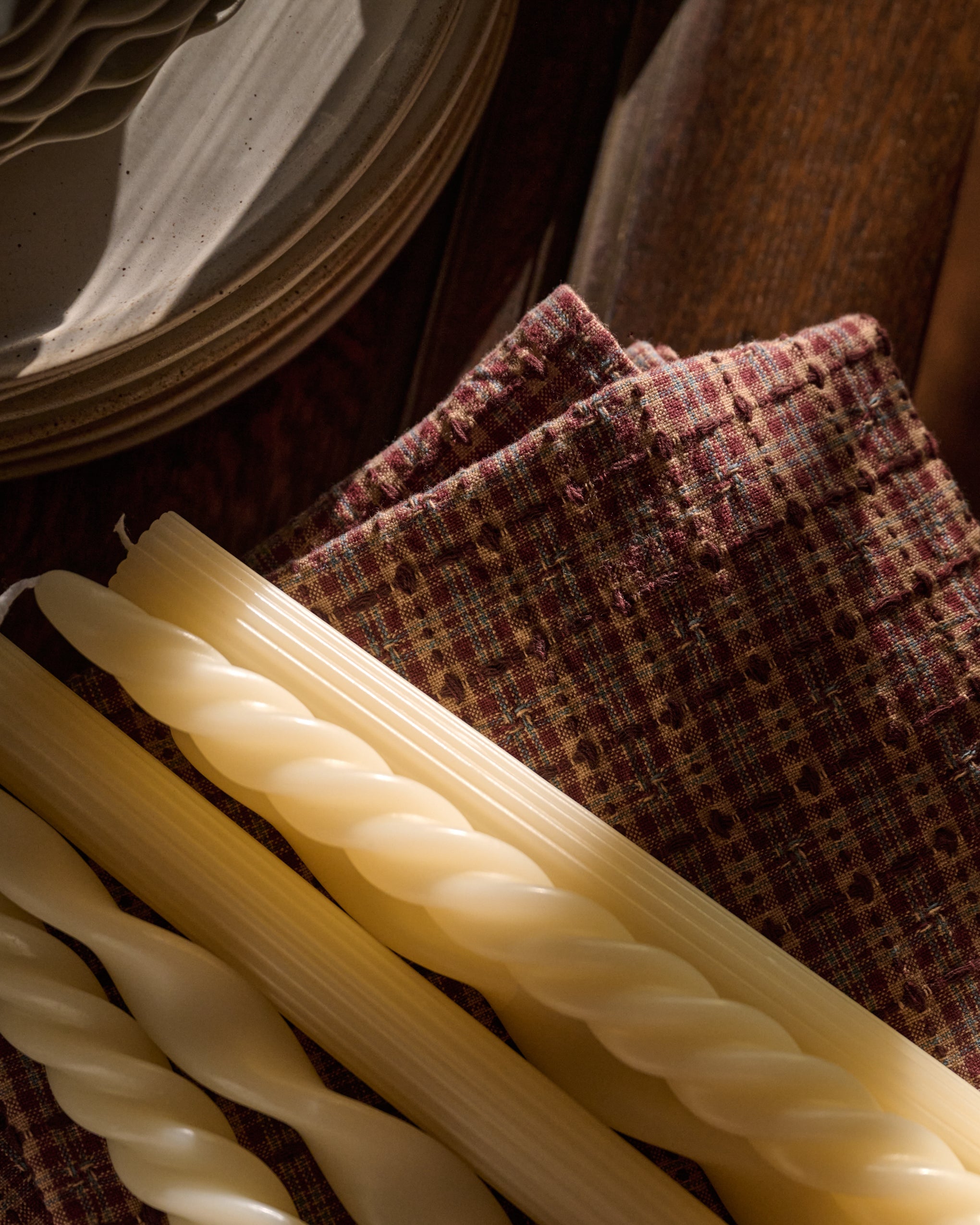 Assorted Drippy Taper Candle - Cream