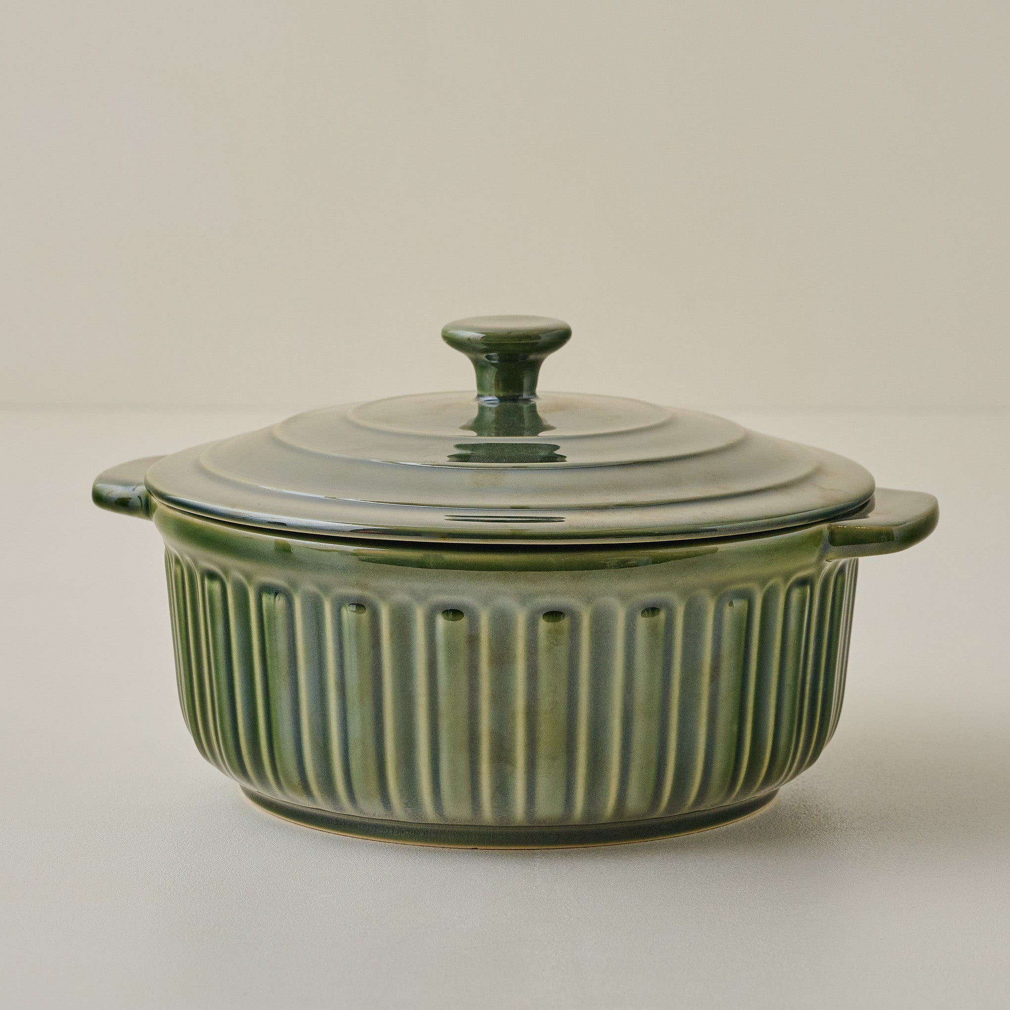 The Cottage Collection Forest Green Baking Dish with Lid  (Bundled Item)