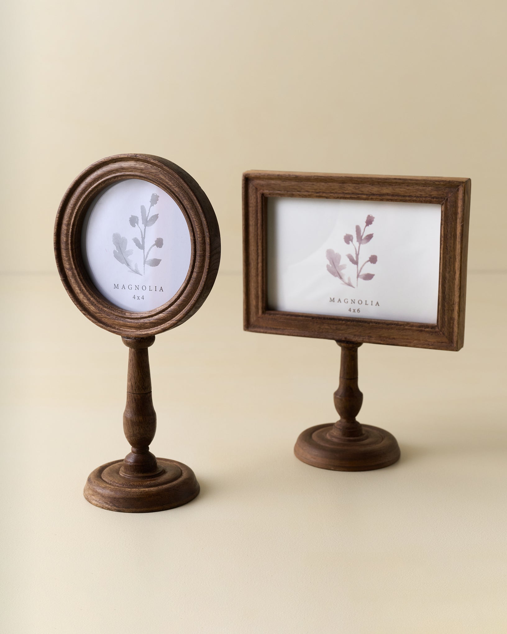 Lincoln Wood Frame
