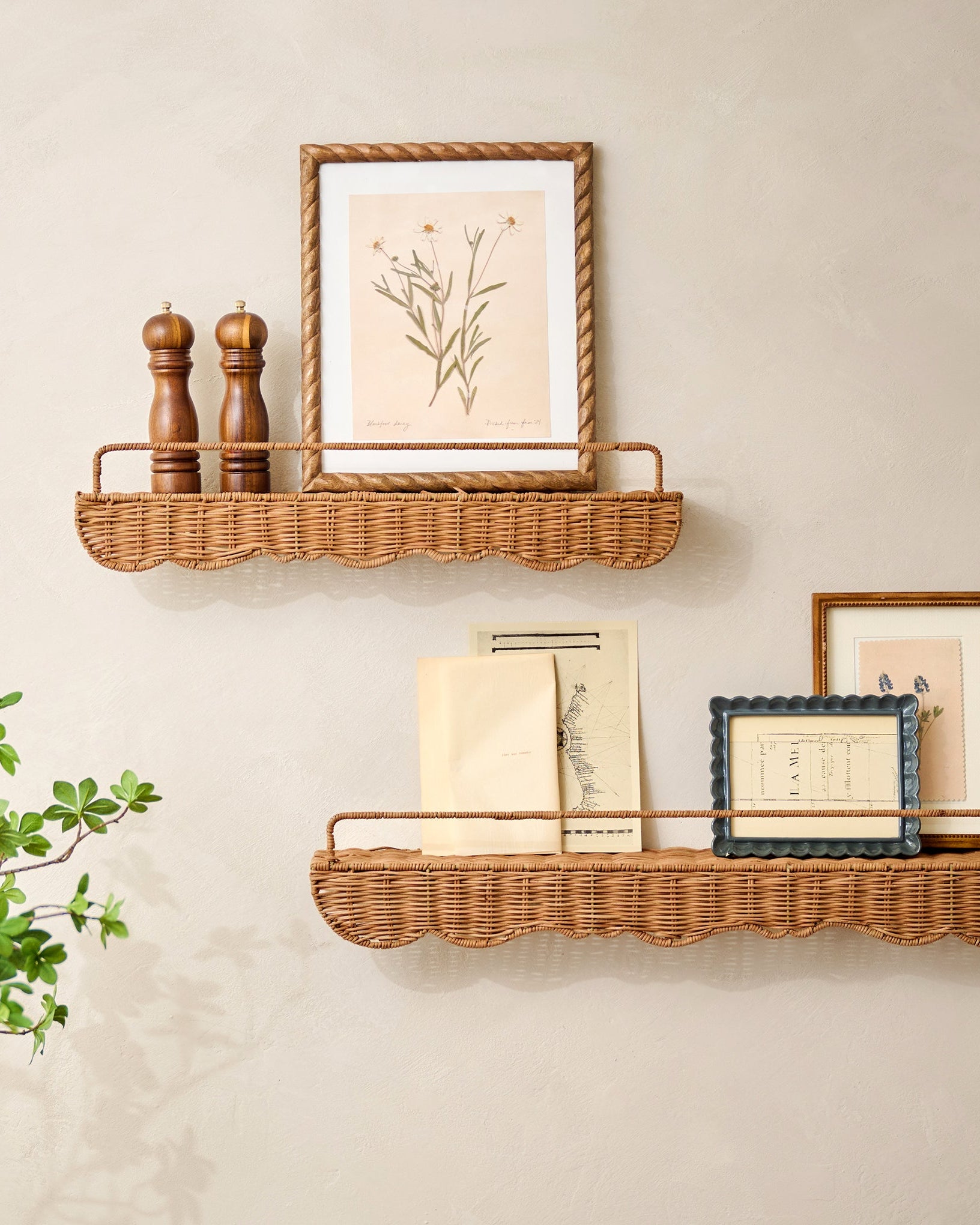 Robin Woven Rattan Picture Ledge