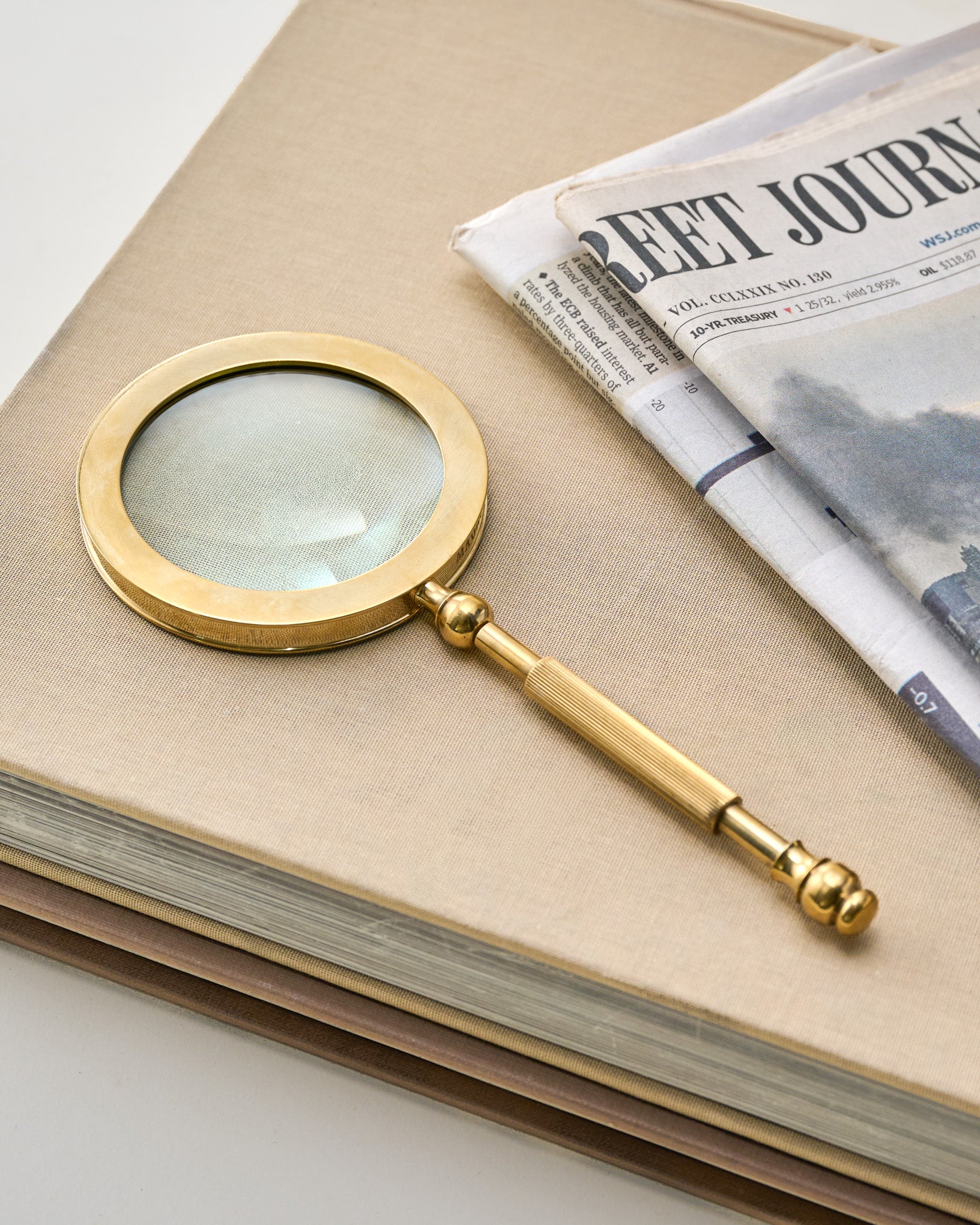Solid Brass Ribbed Handle Magnifying Glass