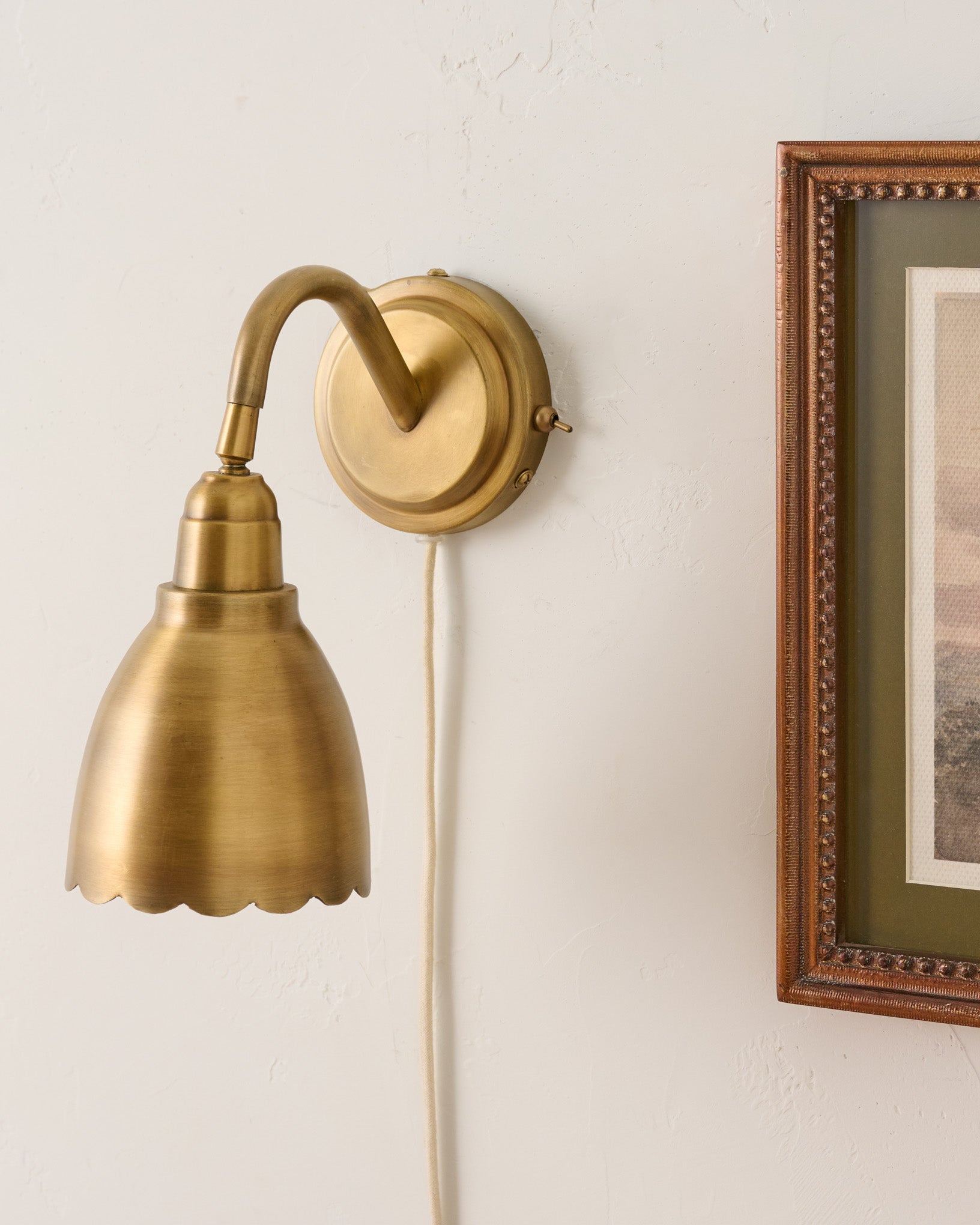 Louise Plug-in Sconce
