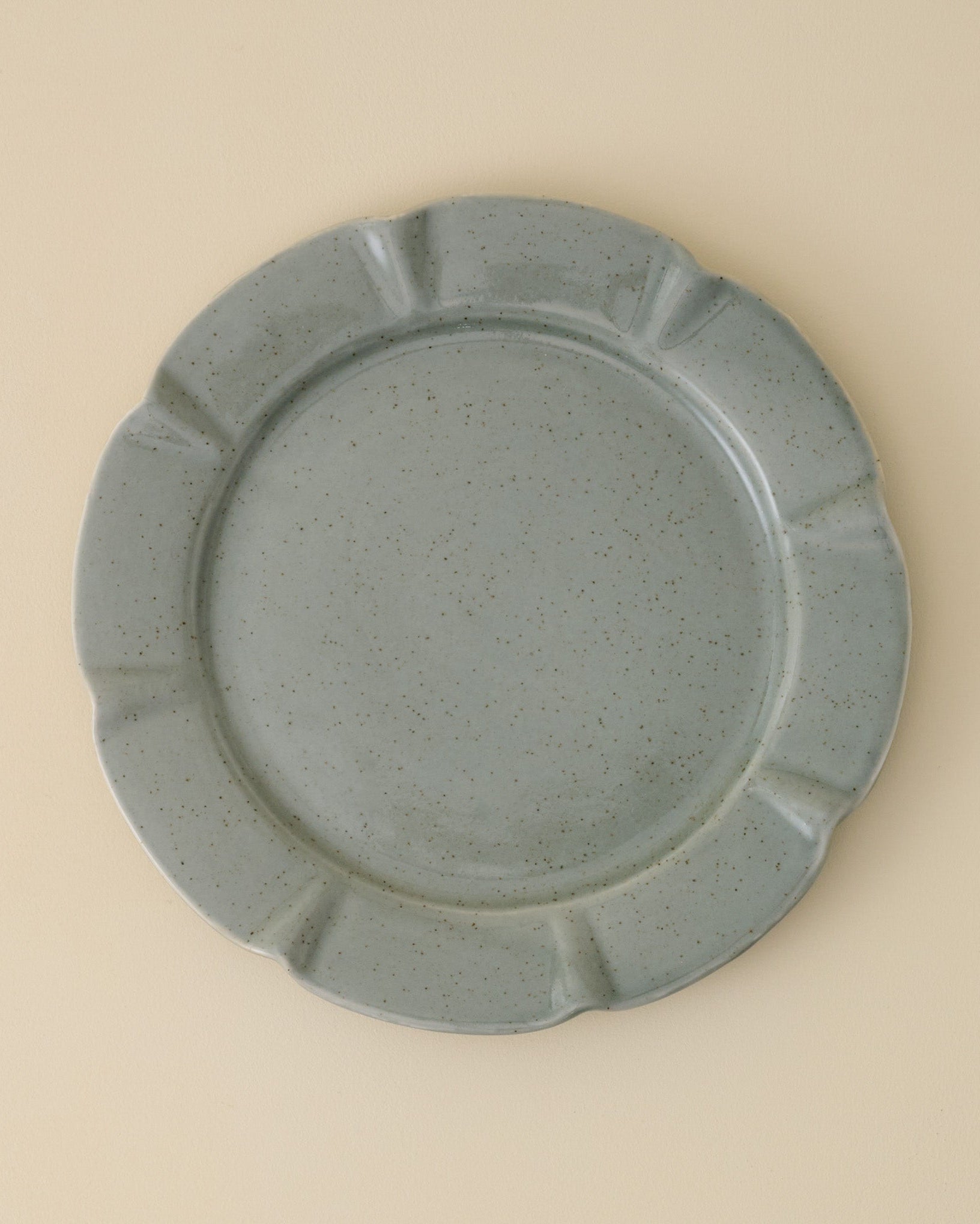 Green Speckle Heirloom Scallop Plate